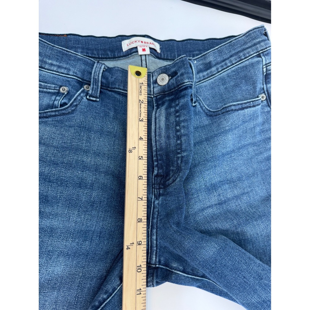 Lucky Brand Sweet Mid Rise Straight Jeans Womens 14/32 Medium Wash Denim Blue - Picture 9 of 10
